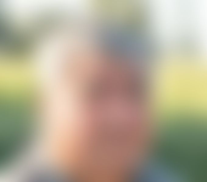 BigEzequielx, Él, 62 primaveras, Gomesende (2)
